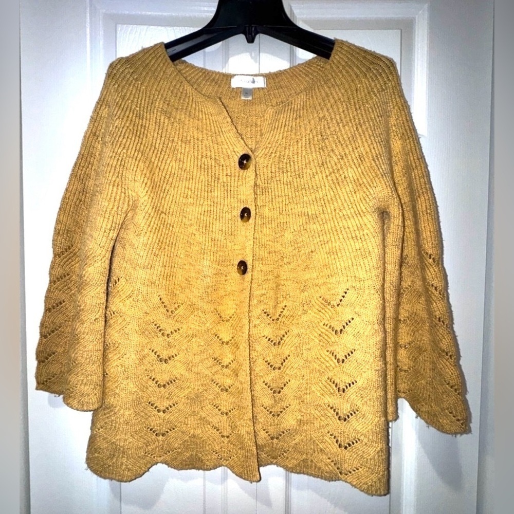 Dress Barn Yellow Button-Up Women's Sweater. Size XL